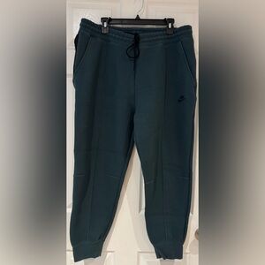 Nike Sportswear Tech Fleece Women’s Mid-Rise Joggers Size XL in Seaweed